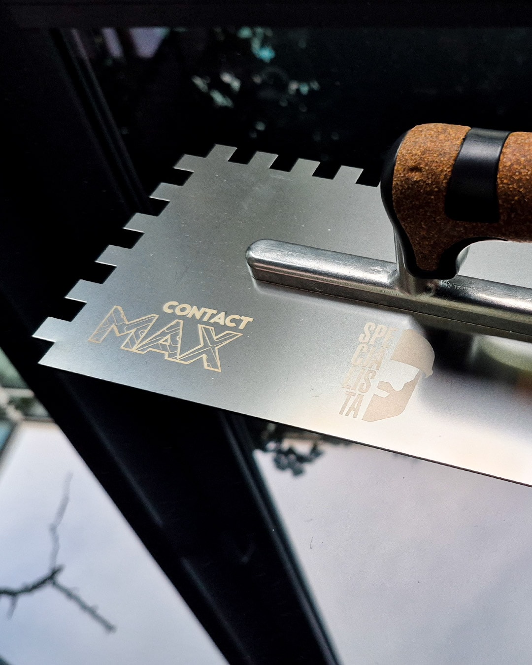 Paca zębata Contact MAX